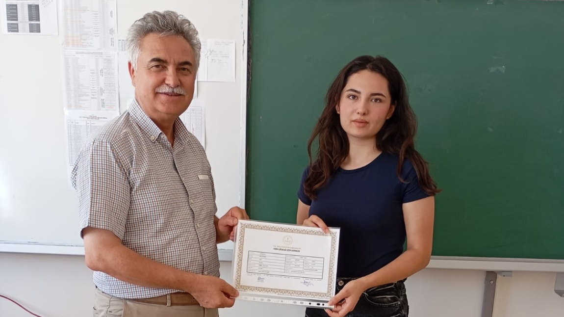 YKS 530. Öğrencimiz İrem ÖZDOĞAN'ı Tebrik Ediyoruz